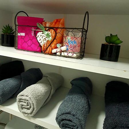 Apartament Lupeni Lupeni  Exteriér fotografie